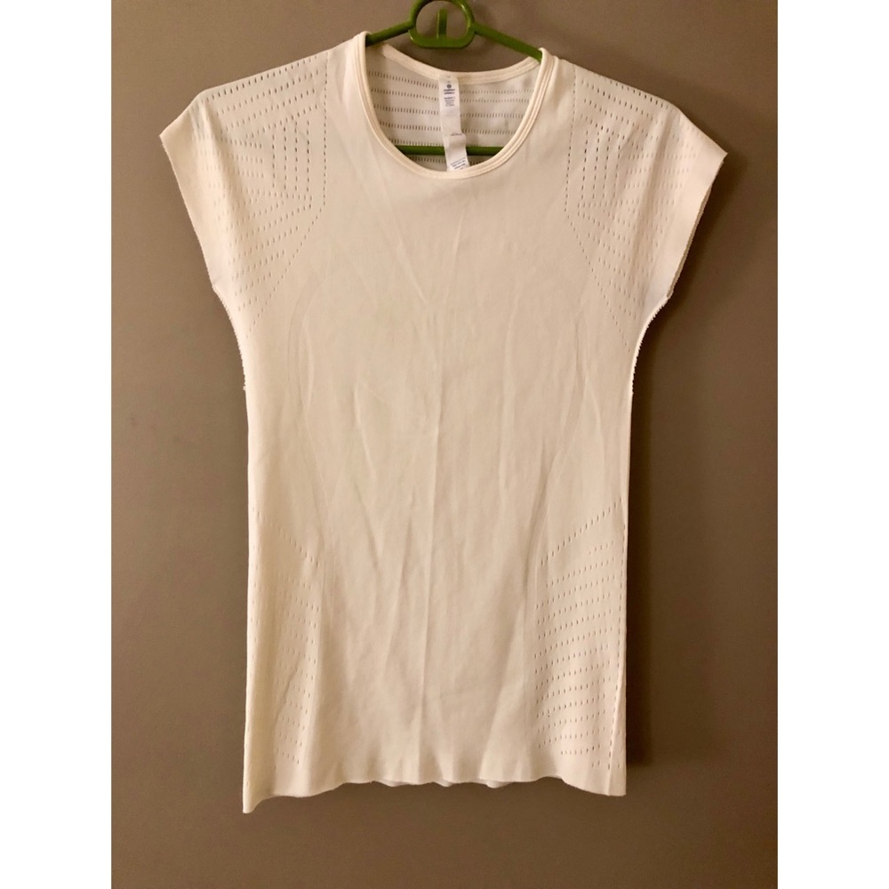 Lululemon•small•white•tech•short sleeve crew